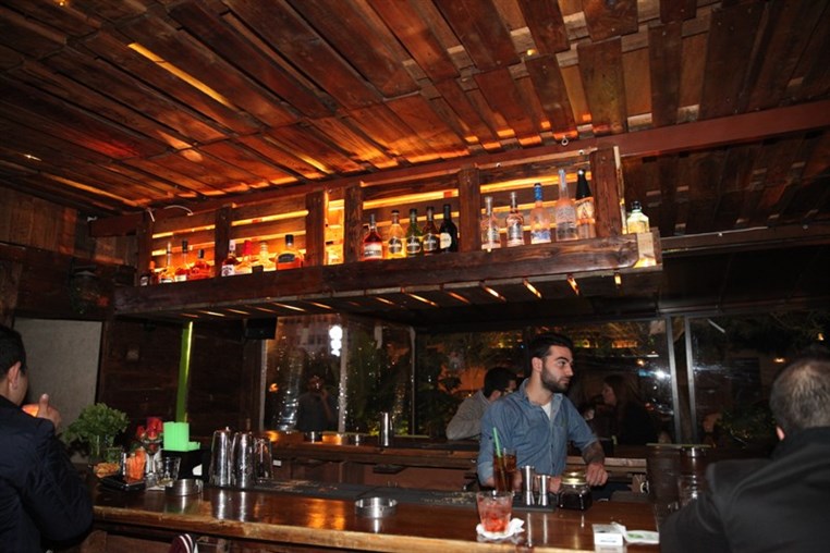 Fertil Pub on Saturday Night